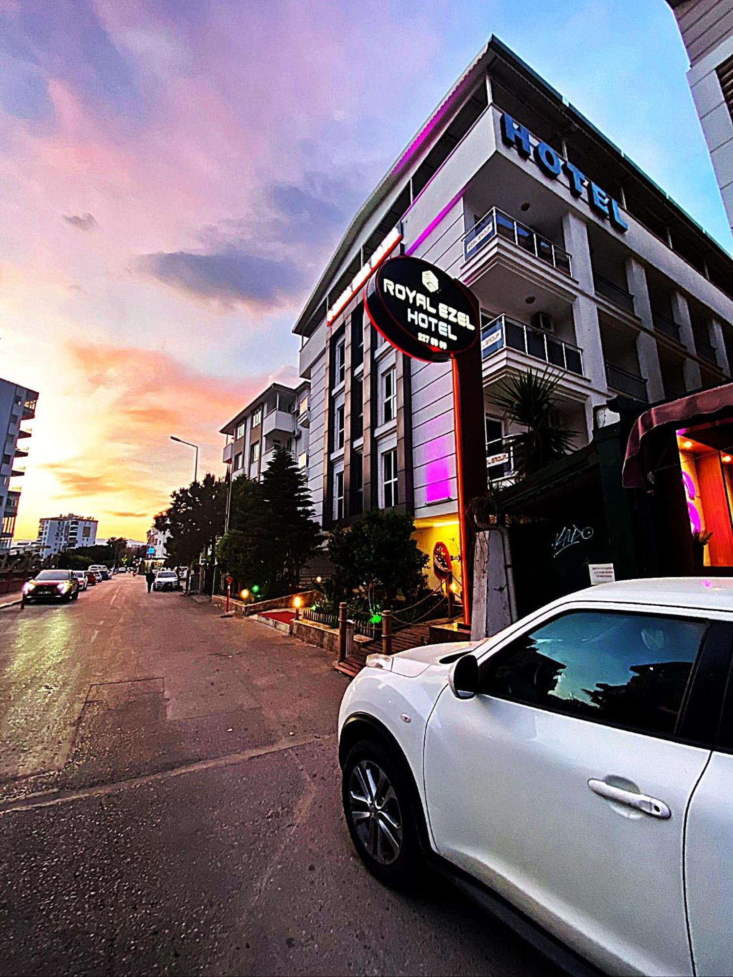 Royal Ezel Hotel Antália Exterior foto